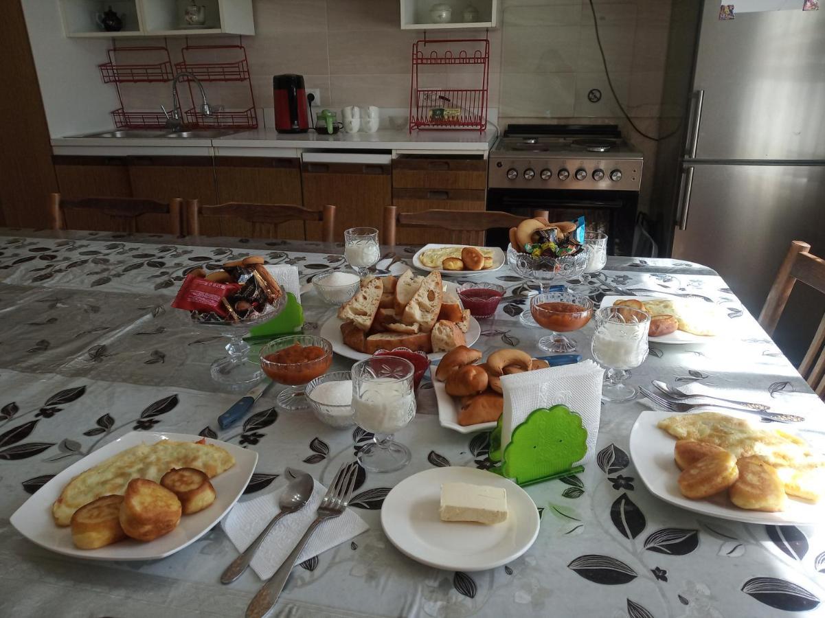 Meerim Guest House Bokonbayevo Zewnętrze zdjęcie