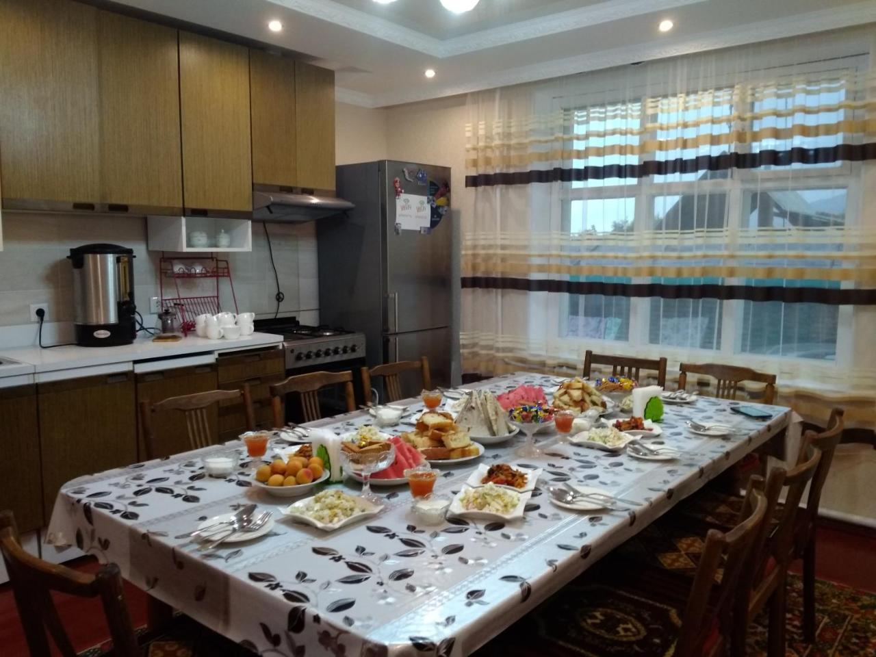 Meerim Guest House Bokonbayevo Zewnętrze zdjęcie